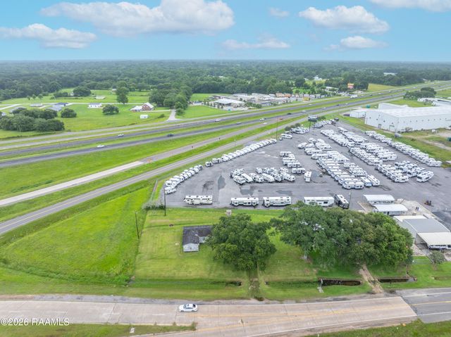6438 N University Avenue, Carencro, LA 70520