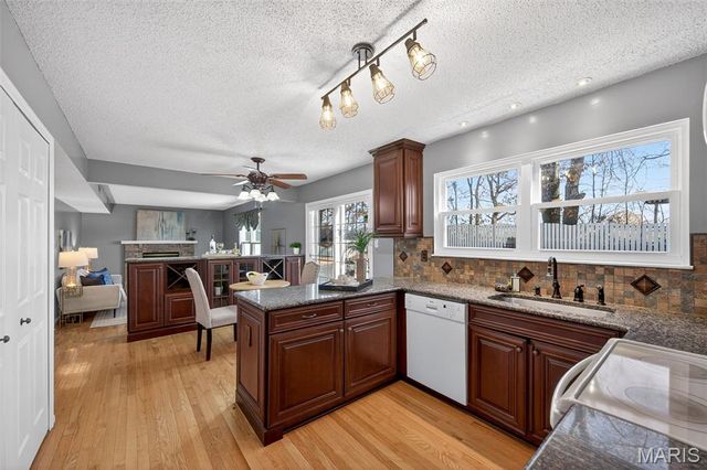 2927 Bromley Drive, O'fallon, MO 63368