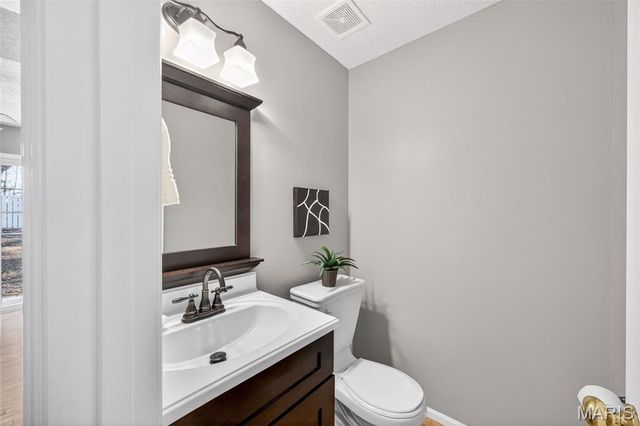 2927 Bromley Drive, O'fallon, MO 63368