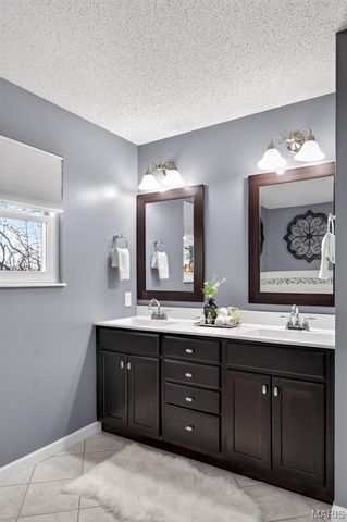 2927 Bromley Drive, O'fallon, MO 63368