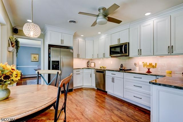 15 Rockledge Ter, Pequannock Twp., NJ 07444