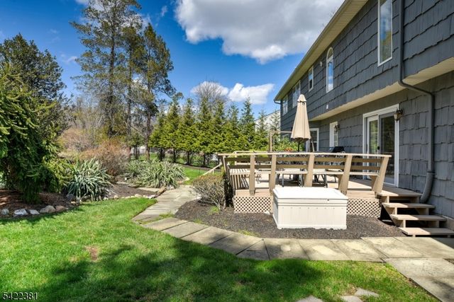 15 Rockledge Ter, Pequannock Twp., NJ 07444