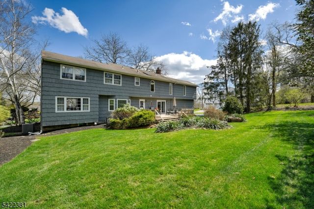 15 Rockledge Ter, Pequannock Twp., NJ 07444