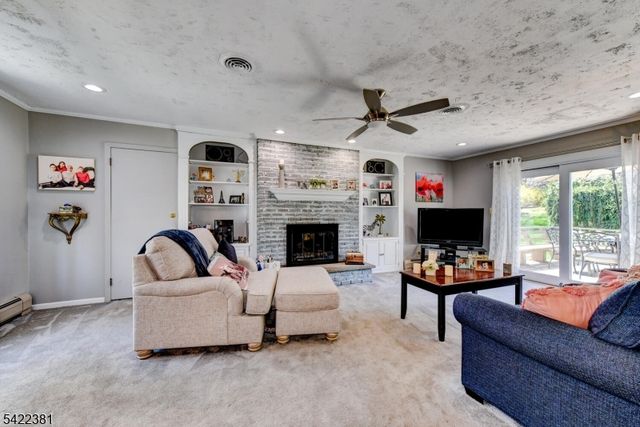15 Rockledge Ter, Pequannock Twp., NJ 07444