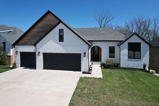 6038 South Maryland Avenue, Springfield, MO 65810