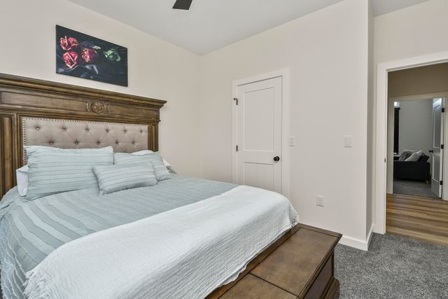 6038 South Maryland Avenue, Springfield, MO 65810
