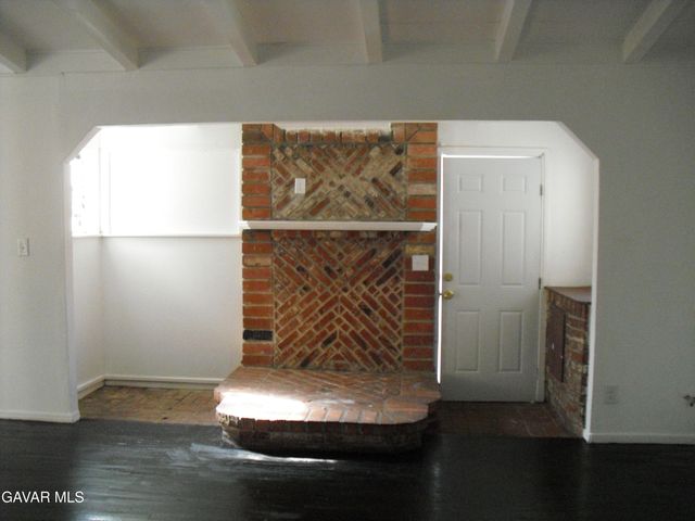 724 W H-10, Lancaster, CA 93534