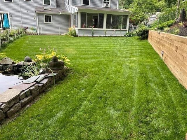 13 Meadowview Road, Foxboro, MA 02035