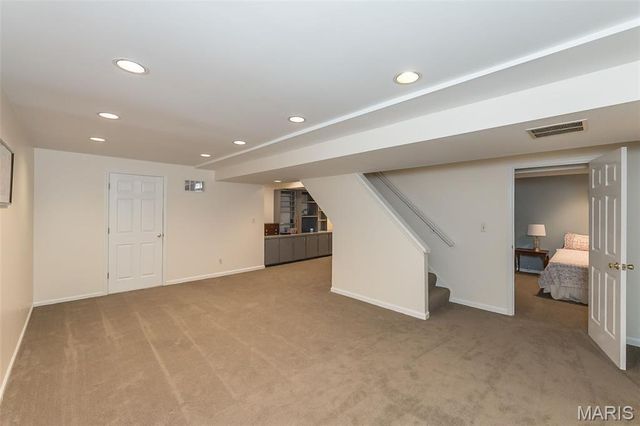 1418 Warson Oaks Court, Warson Woods, MO 63122