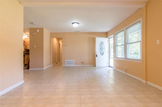 2515 Greenhurst Drive, Dallas, TX 75234