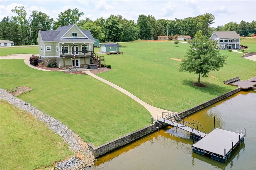 217 Jackson Road, Iva, SC 29655