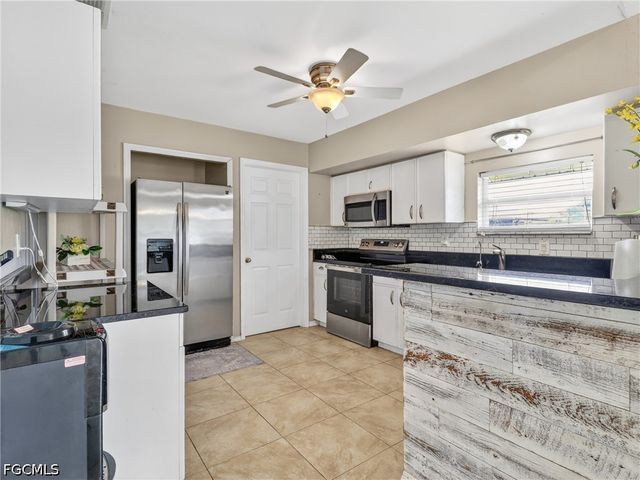 3306 23rd ST SW, Lehigh Acres, FL 33976