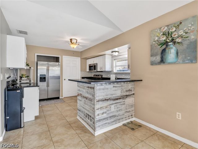 3306 23rd ST SW, Lehigh Acres, FL 33976