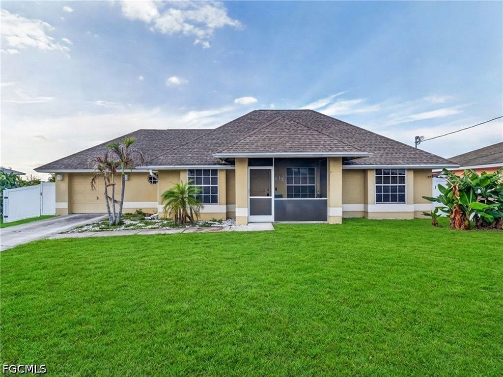 3306 23rd ST SW, Lehigh Acres, FL 33976
