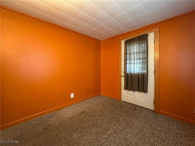 401 Indiana Avenue, Girard, OH 44420