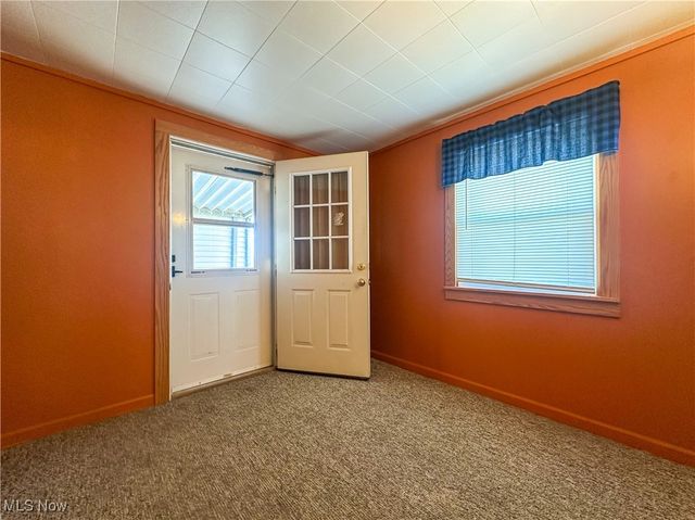 401 Indiana Avenue, Girard, OH 44420