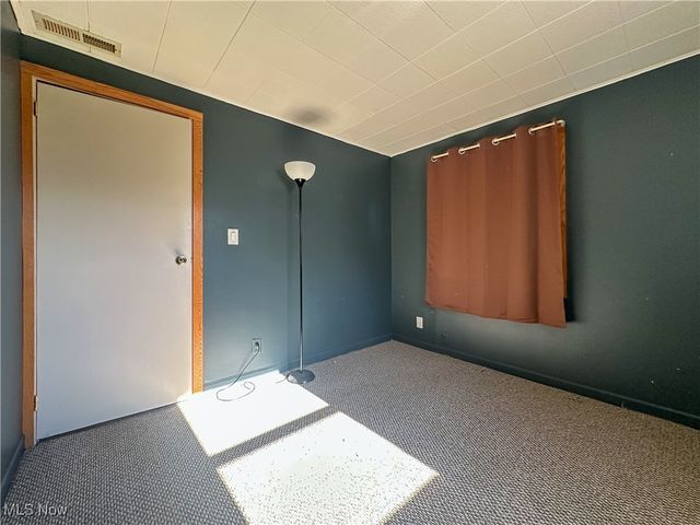 401 Indiana Avenue, Girard, OH 44420