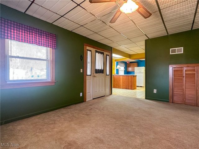 401 Indiana Avenue, Girard, OH 44420