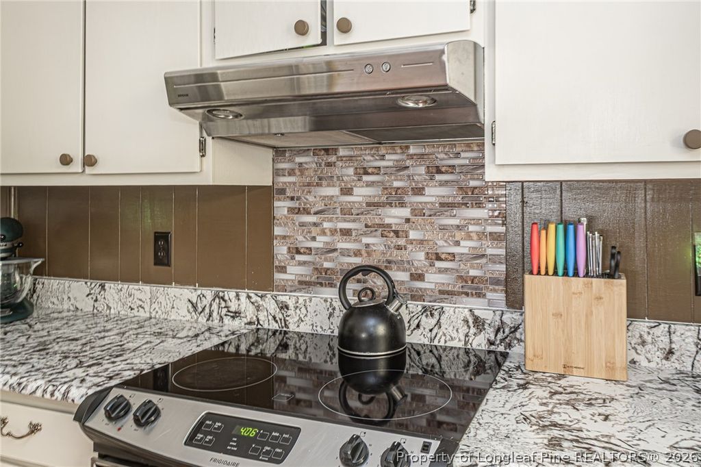605 Dandridge Drive, Fayetteville, NC 28303 — photo 10