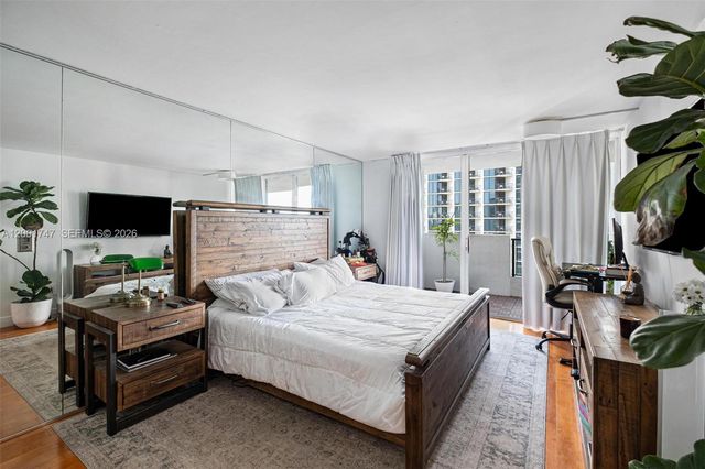 555 NE 15th St 26F, Miami, FL 33132