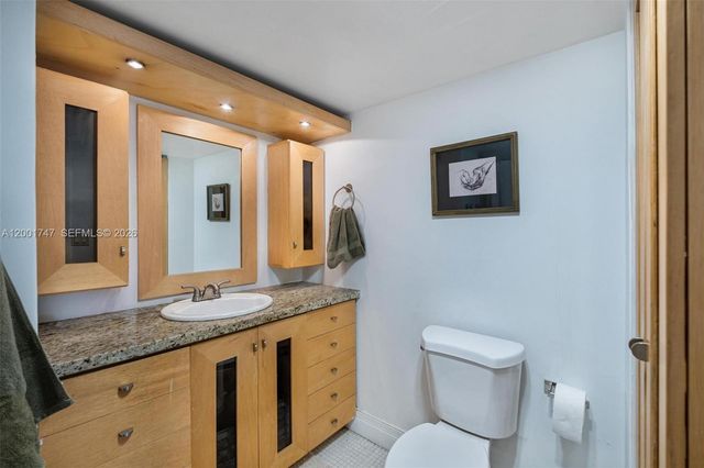 555 NE 15th St 26F, Miami, FL 33132