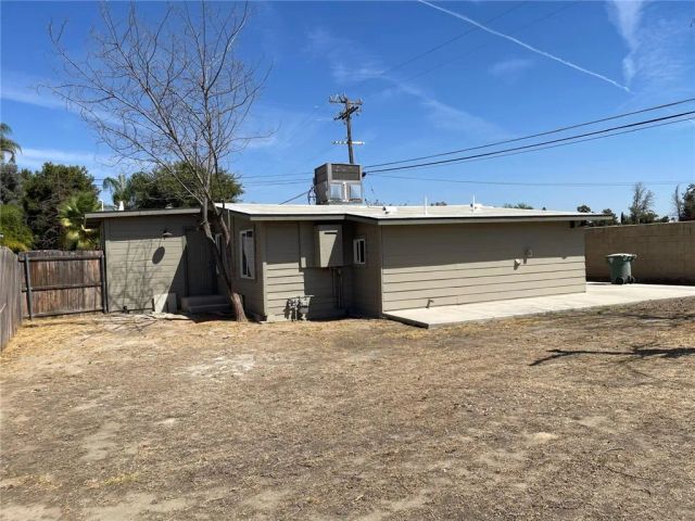 1013 Delfino, Bakersfield, CA 93304