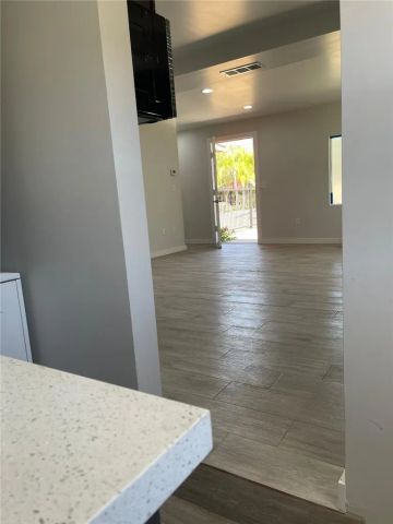 1013 Delfino, Bakersfield, CA 93304