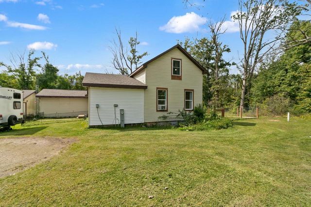 2707 Highway 13, Adams, WI 53910