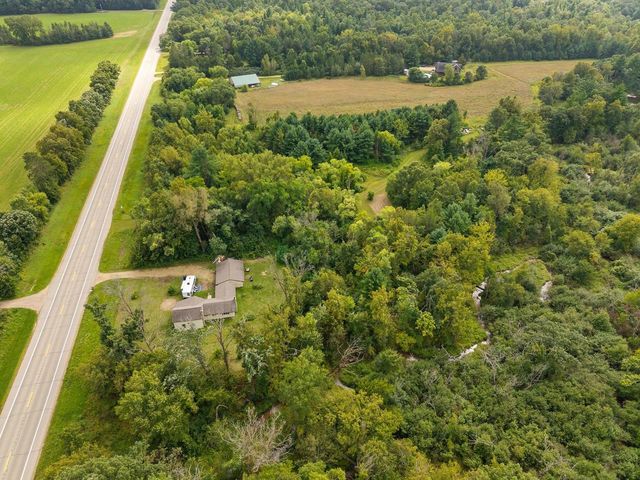 2707 Highway 13, Adams, WI 53910