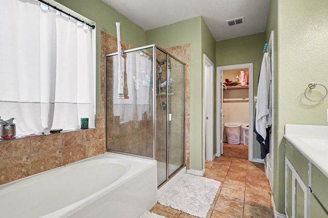 919 Keel Line Court, Crowley, TX 76036