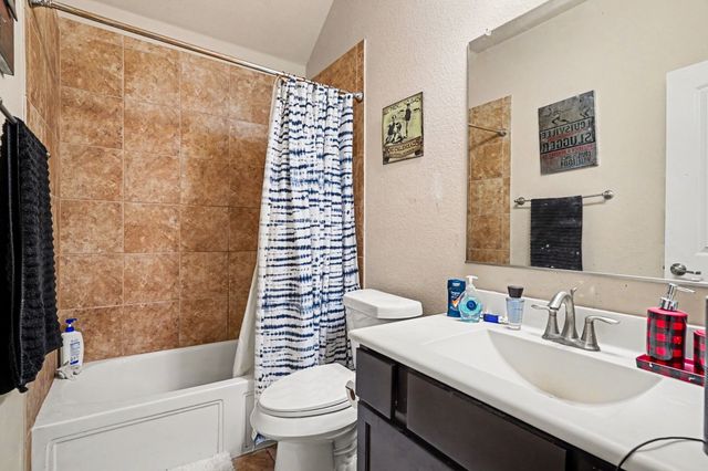 919 Keel Line Court, Crowley, TX 76036