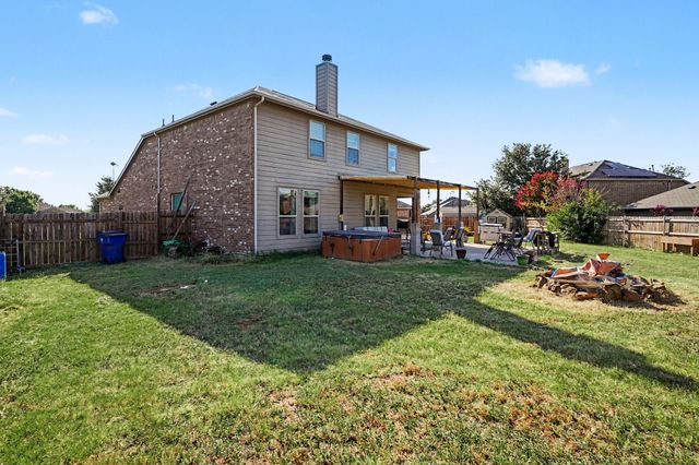 919 Keel Line Court, Crowley, TX 76036