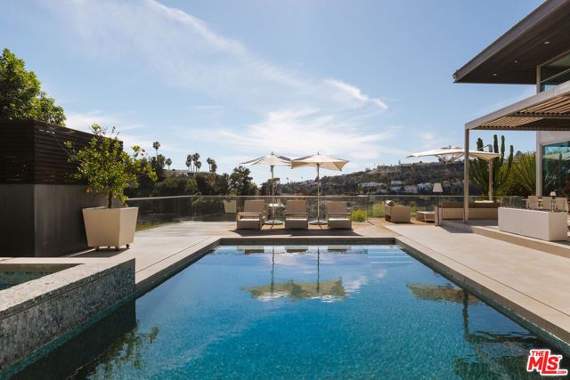 2651 Nichols Canyon Road, Los Angeles, CA 90046