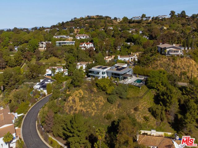 2651 Nichols Canyon Road, Los Angeles, CA 90046