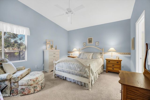 9074 N Safflower Lane, Tucson, AZ 85743