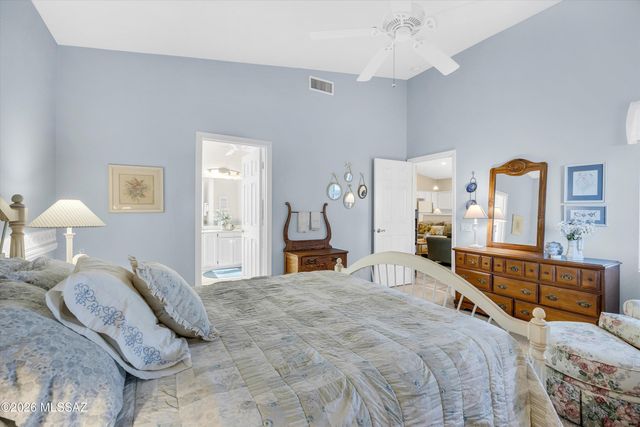 9074 N Safflower Lane, Tucson, AZ 85743