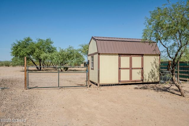 5169 N Sabi Road, Marana, AZ 85653