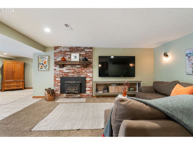 14998 Se 196TH Ct, Damascus, OR 97089