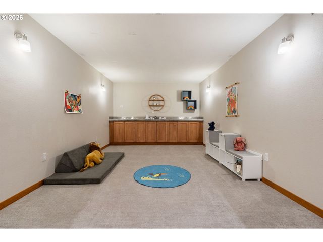 14998 Se 196TH Ct, Damascus, OR 97089