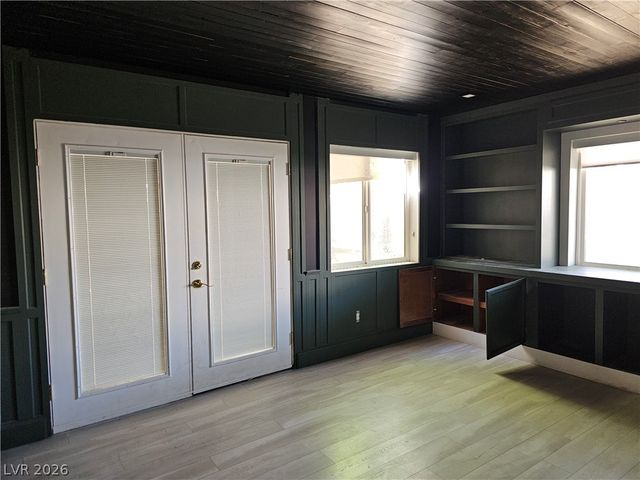 1510 Silver Point Avenue, Las Vegas, NV 89123
