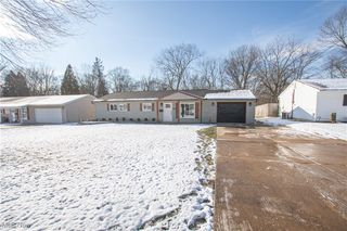 6242 Oxford Court, Bedford Heights, OH 44146