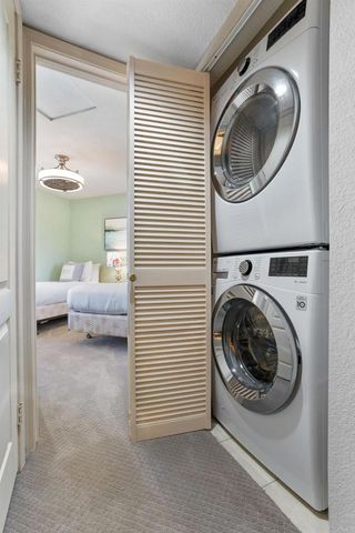 621 N Pacific Street 204, Oceanside, CA 92054
