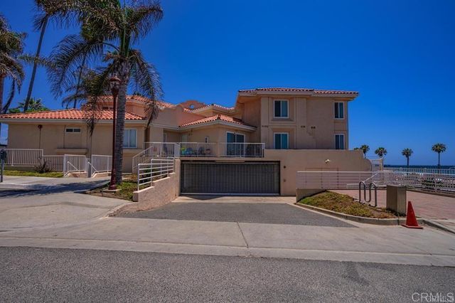 621 N Pacific Street 204, Oceanside, CA 92054
