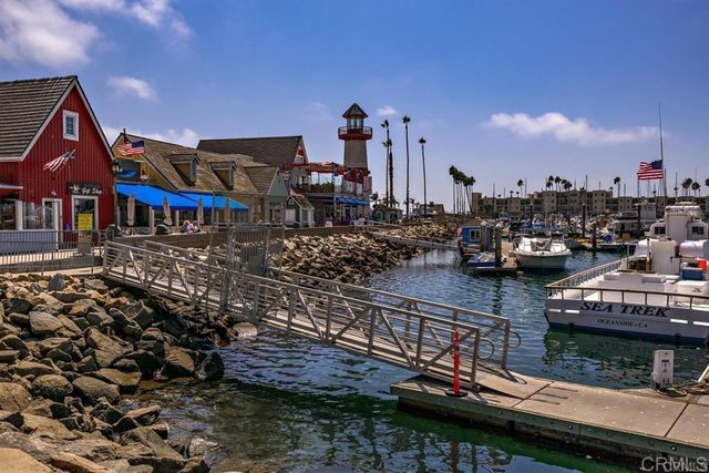 621 N Pacific Street 204, Oceanside, CA 92054