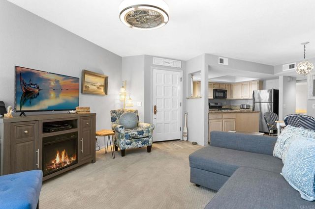 621 N Pacific Street 204, Oceanside, CA 92054