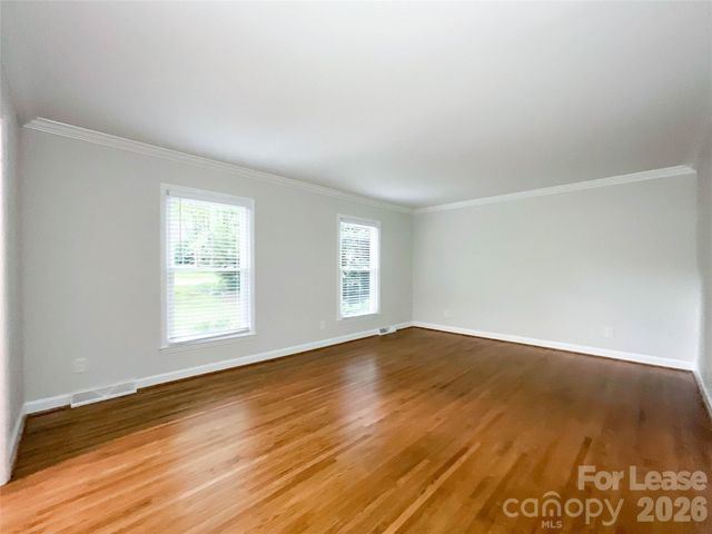 731 Ashmeade Road, Charlotte, NC 28211