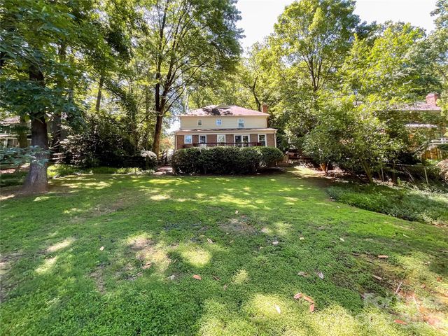 731 Ashmeade Road, Charlotte, NC 28211