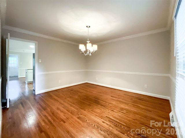 731 Ashmeade Road, Charlotte, NC 28211