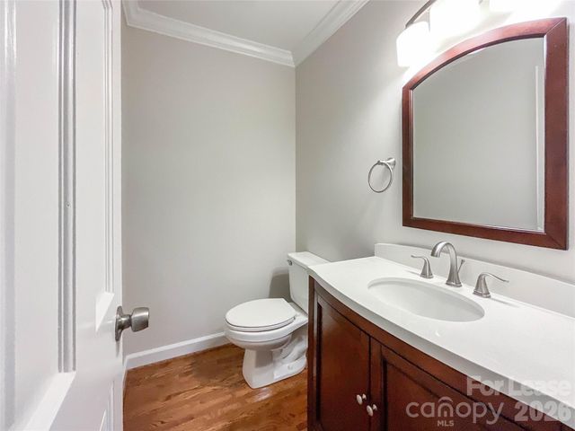 731 Ashmeade Road, Charlotte, NC 28211