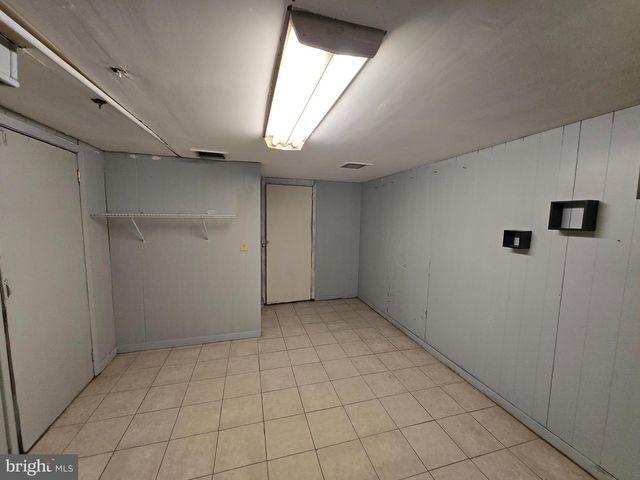 4222 O ST, Philadelphia, PA 19124